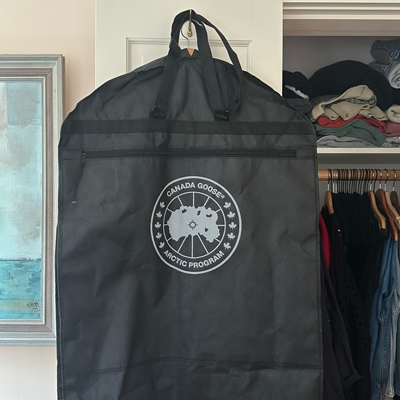 Canada Goose Red Shelburne Parka - Picture 16 of 16